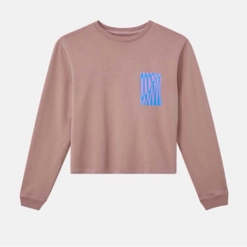 Outdoor voices graphic long sleeve tee
